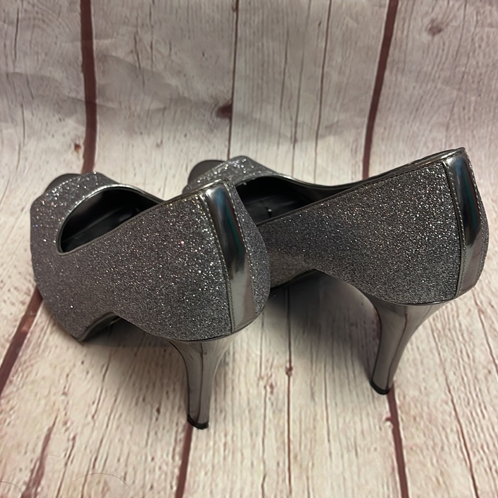 Worthington Womans glittery heels - Picture 9 of 12